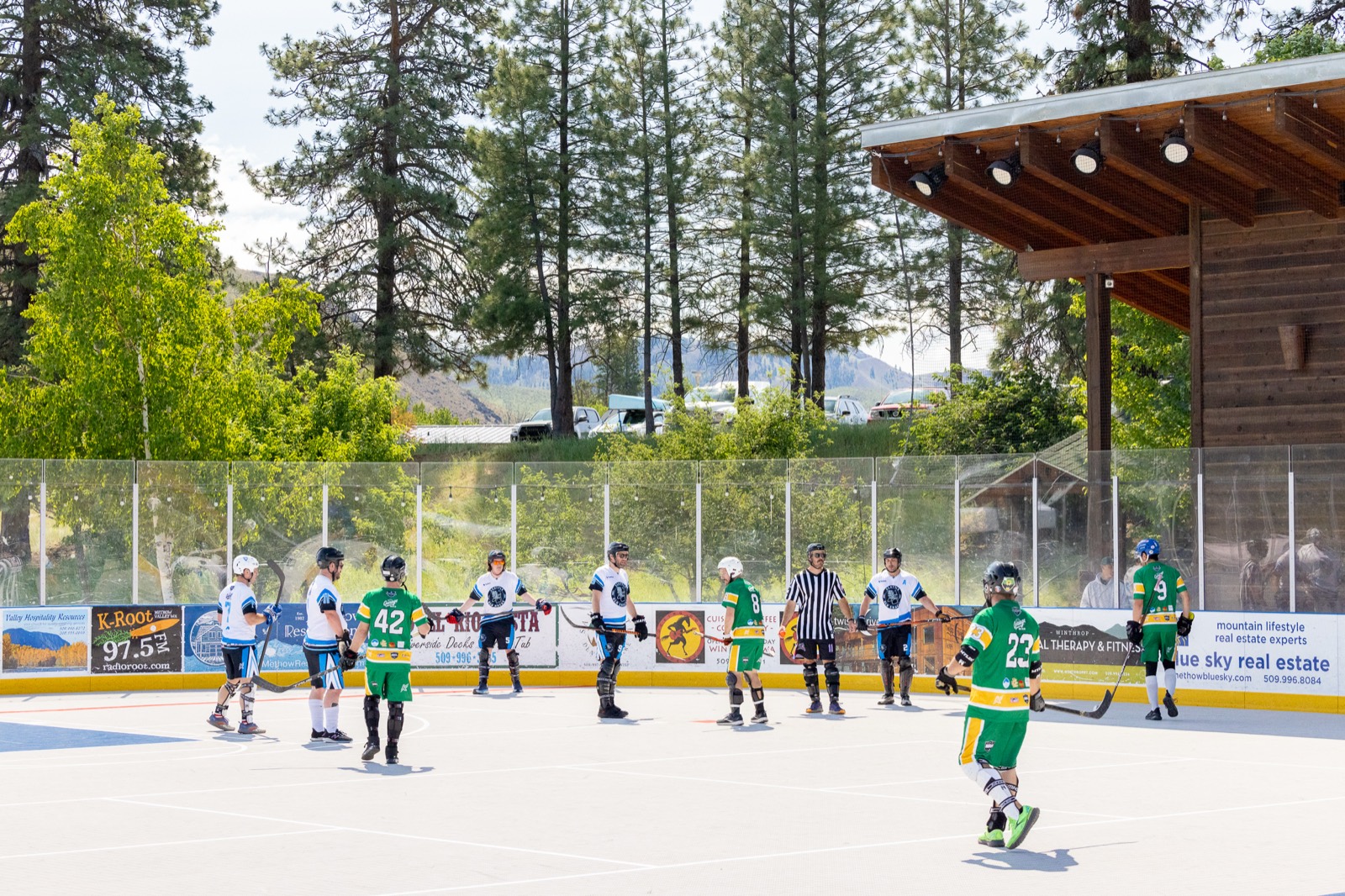Community ball hockey game